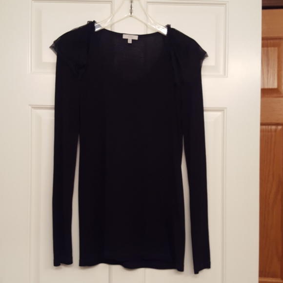 Clu Tops - CLU BLACK CAP SLEEVE ROUND NECK TOP - XS